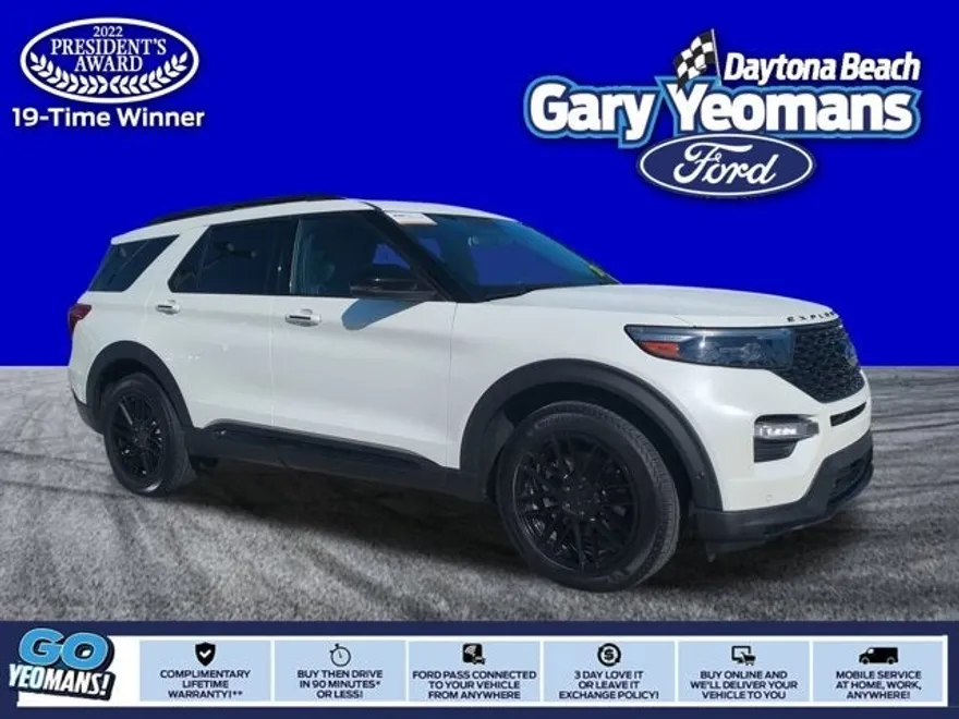 2020 Ford Explorer ST photo 1