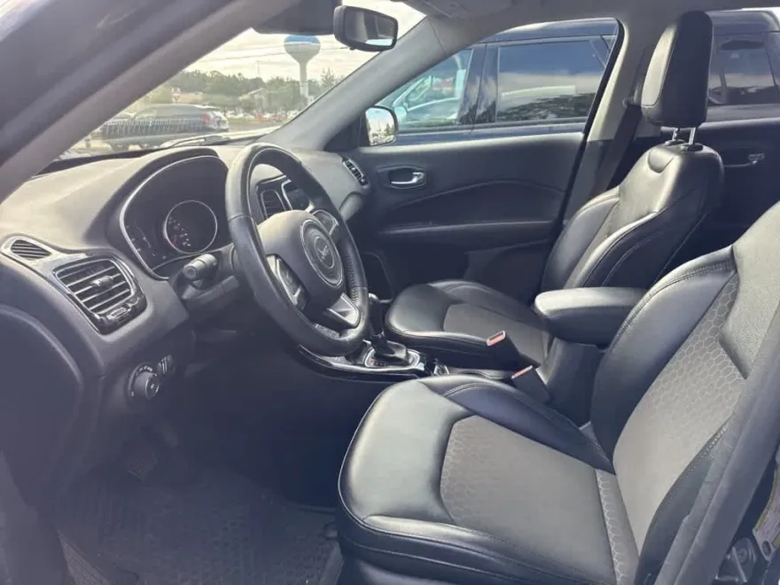 2019 Jeep Compass Altitude photo 1