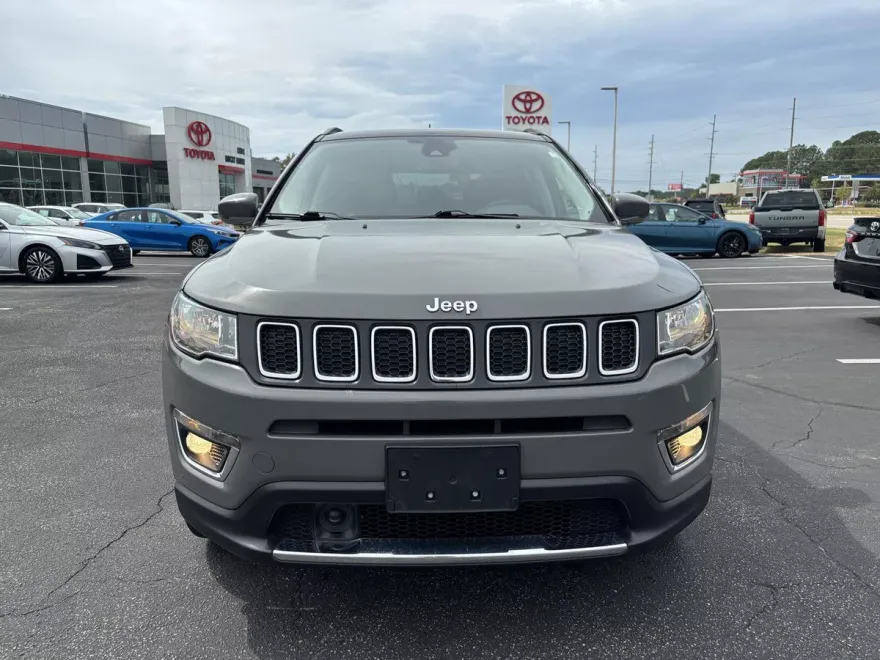 2021 Jeep Compass Limited photo 1