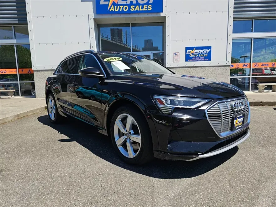 2019 Audi e-tron Premium Plus photo 1