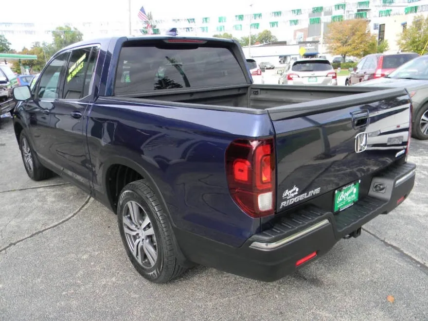 2017 Honda Ridgeline RTS photo 1
