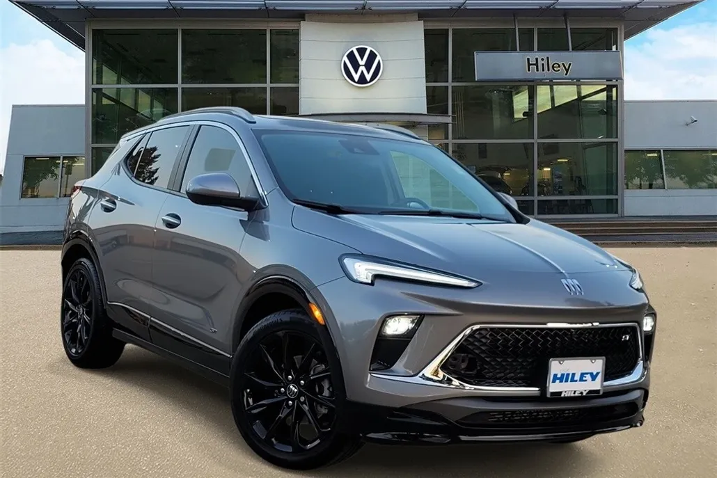 2025 Buick Encore GX Sport Touring photo 1