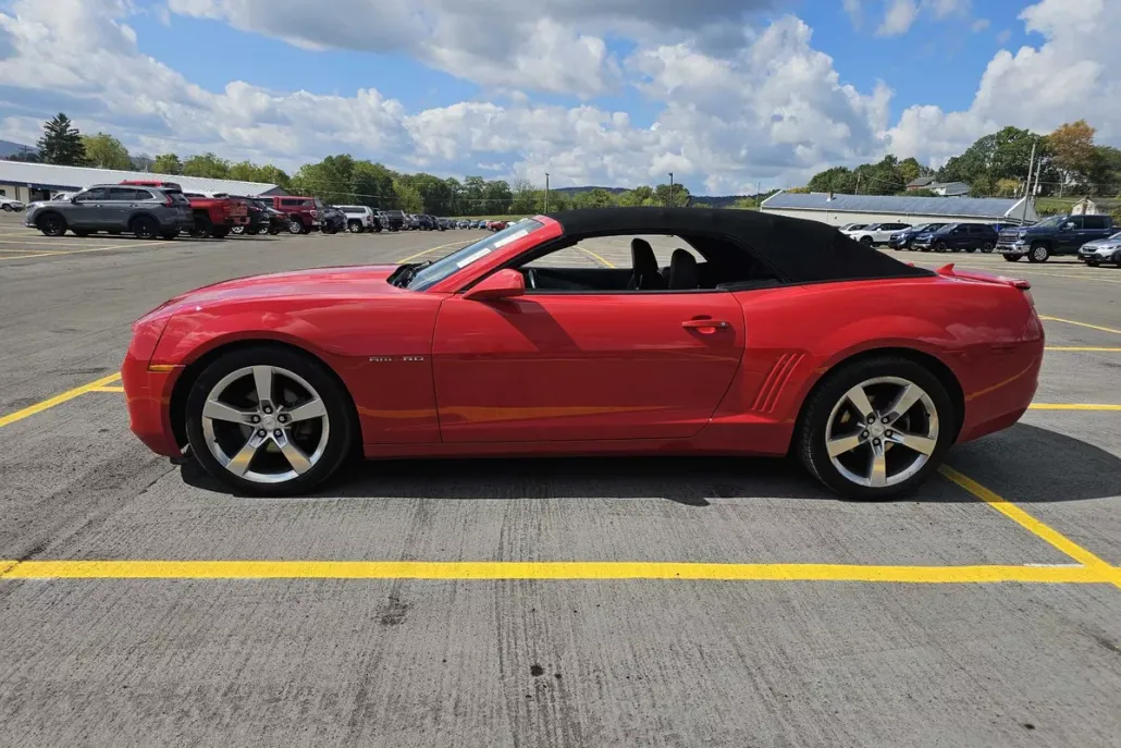 2013 Chevrolet Camaro 2LT photo 1