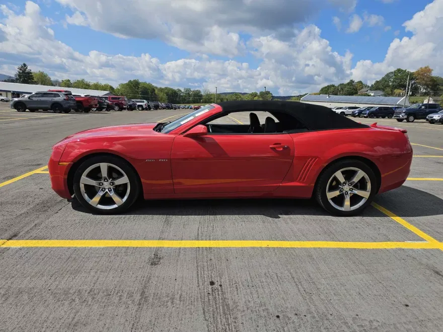 2013 Chevrolet Camaro 2LT photo 1
