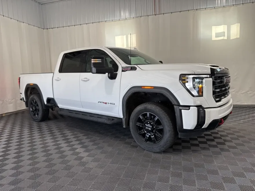 2024 Gmc Sierra HD AT4 photo 1