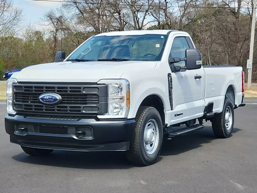2025 Ford F-250 XL photo 1