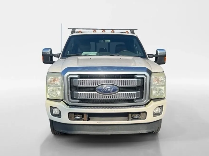 2016 Ford F-350 Lariat photo 1