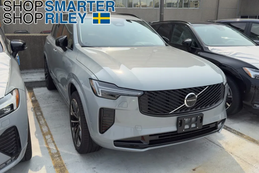 2026 Volvo XC90 photo 1