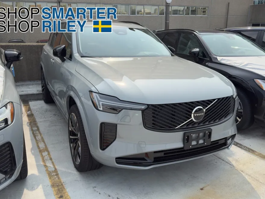2026 Volvo XC90 photo 1