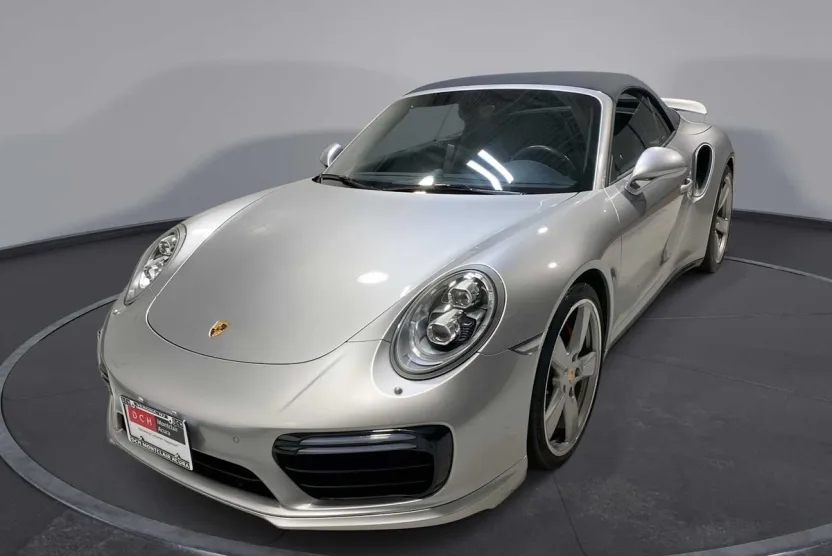 2017 Porsche 911 Turbo Cabriolet photo 1