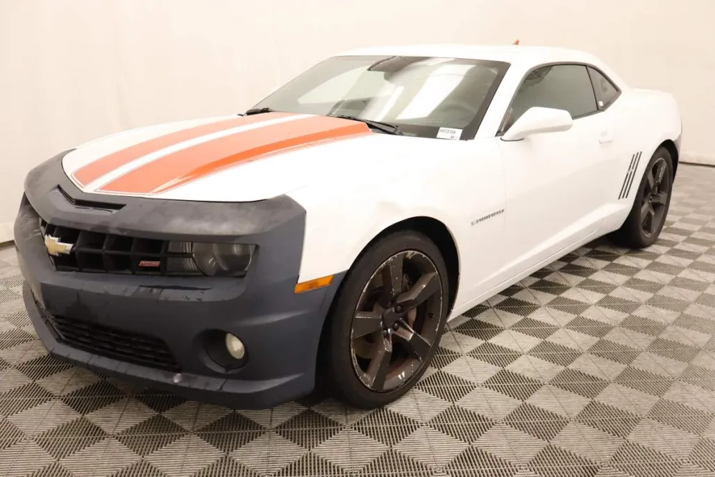 2010 Chevrolet Camaro SS photo 1