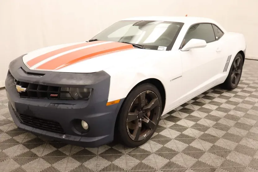 2010 Chevrolet Camaro SS photo 1