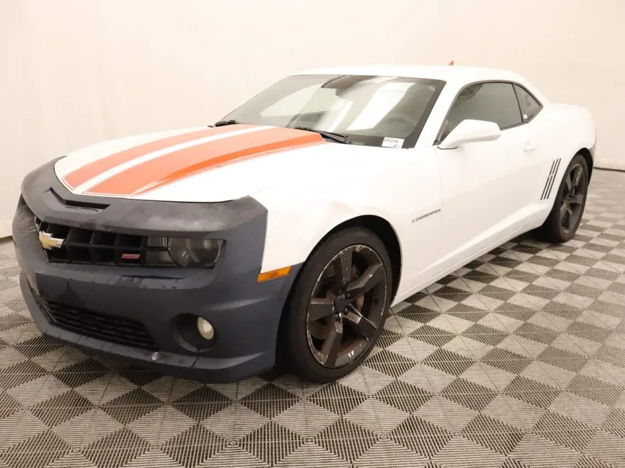2010 Chevrolet Camaro SS photo 1