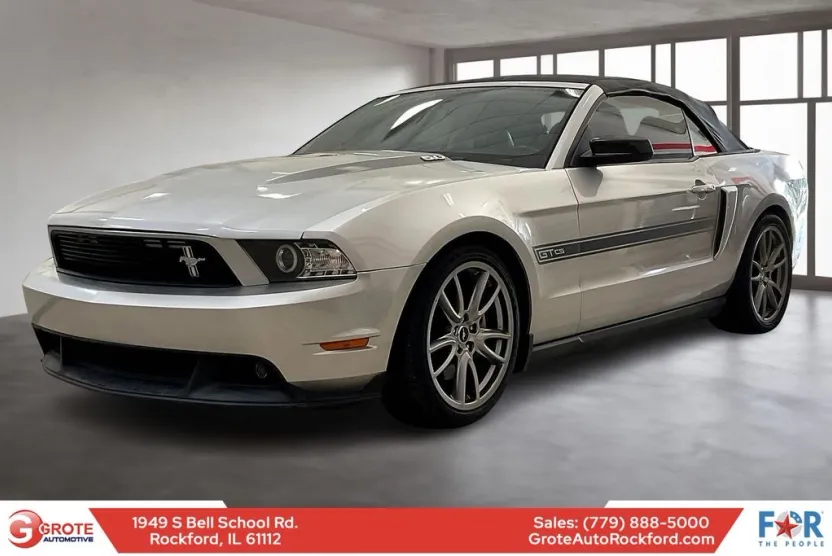 2012 Ford Mustang GT Premium photo 1