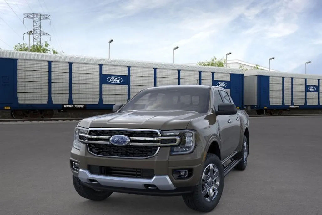 2025 Ford Ranger XLT photo 1