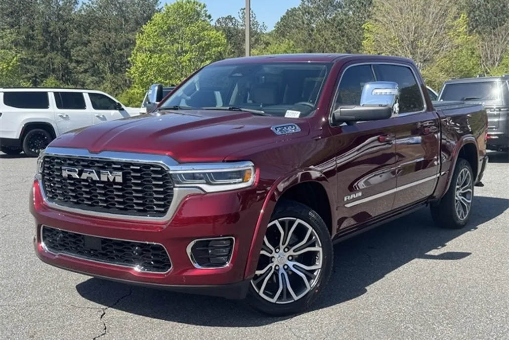 2025 Ram 1500 photo 1