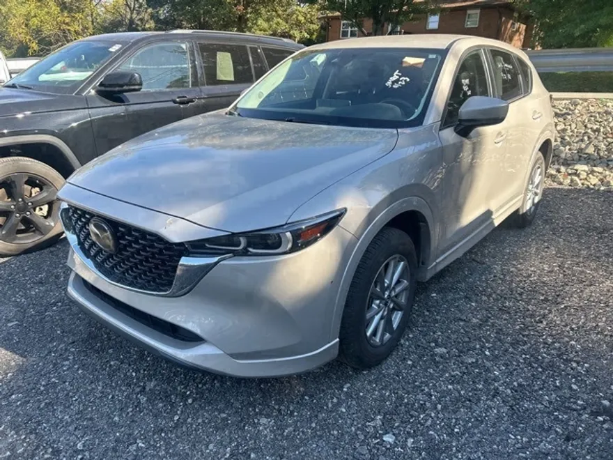 2024 Mazda CX-5 Select photo 1