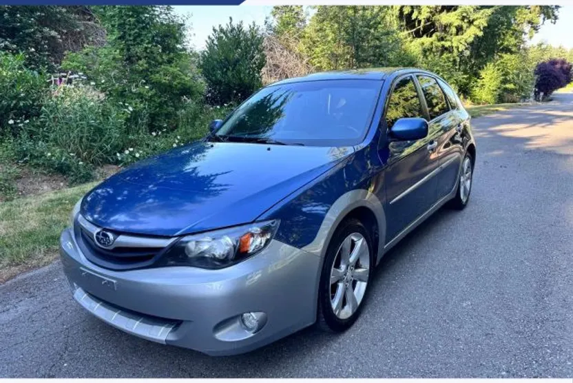 2011 Subaru Impreza Outback Sport photo 1