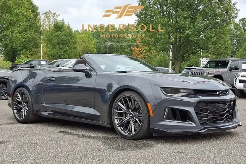 2018 Chevrolet Camaro ZL1 photo 1