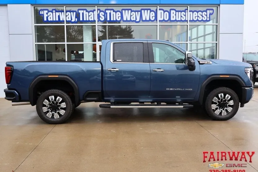 2024 Gmc Sierra 2500 HD Denali photo 1