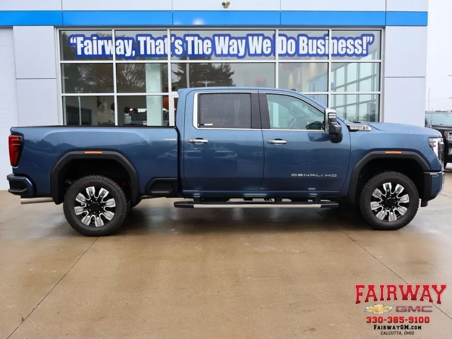 2024 Gmc Sierra 2500 HD Denali photo 1