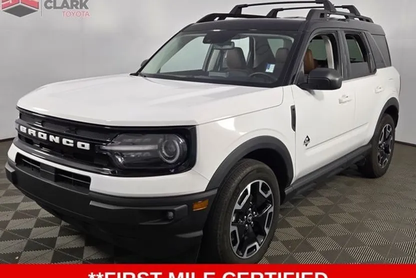 2022 Ford Bronco Sport Outer Banks photo 1