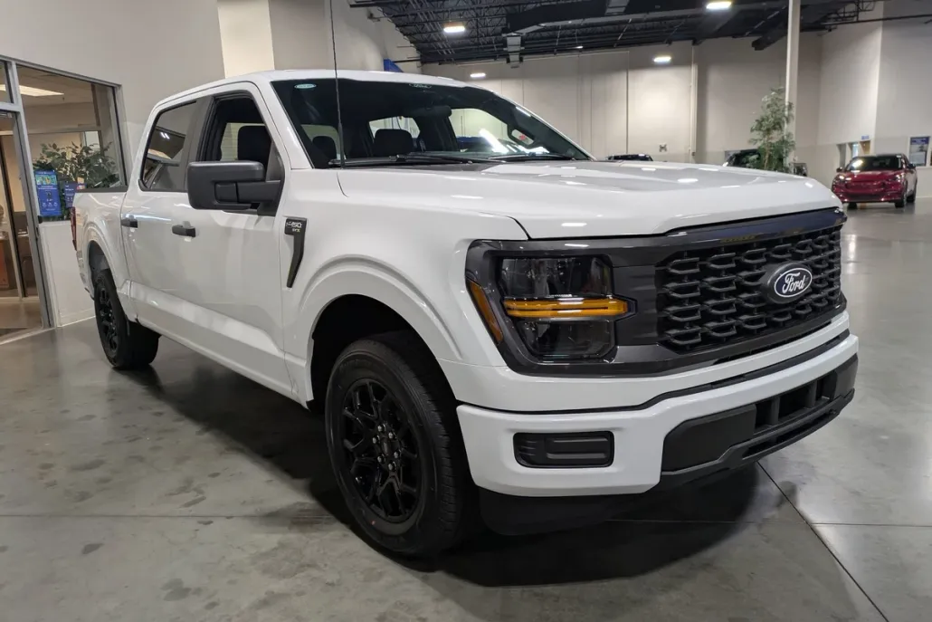 2025 Ford F-150 STX photo 1