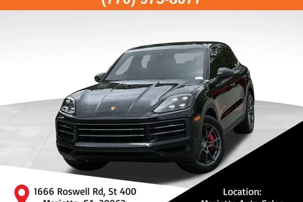 2024 Porsche Cayenne S photo 1