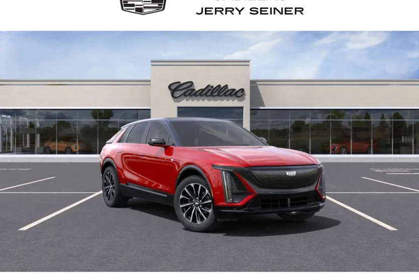 2025 Cadillac Lyriq Sport photo 1