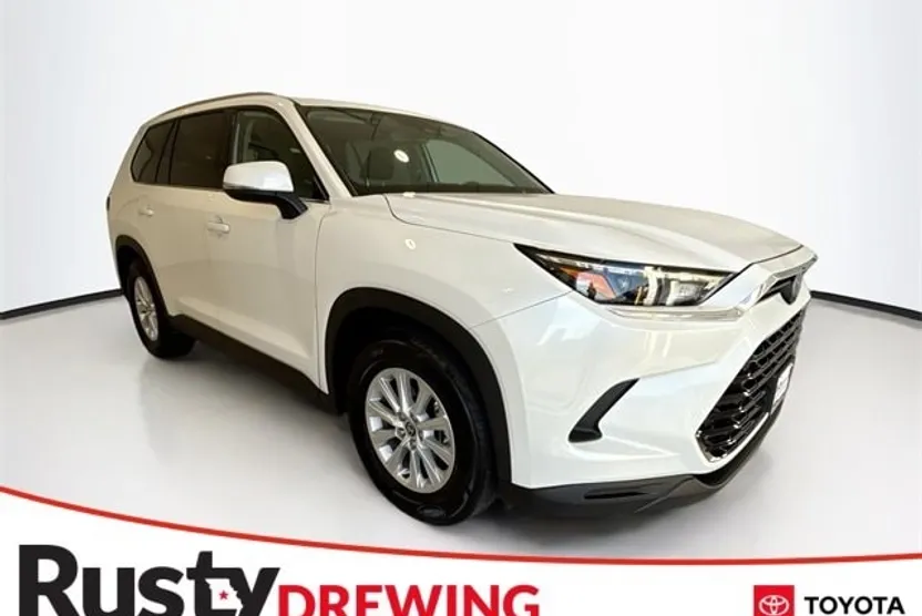 2025 Toyota Grand Highlander XLE photo 1