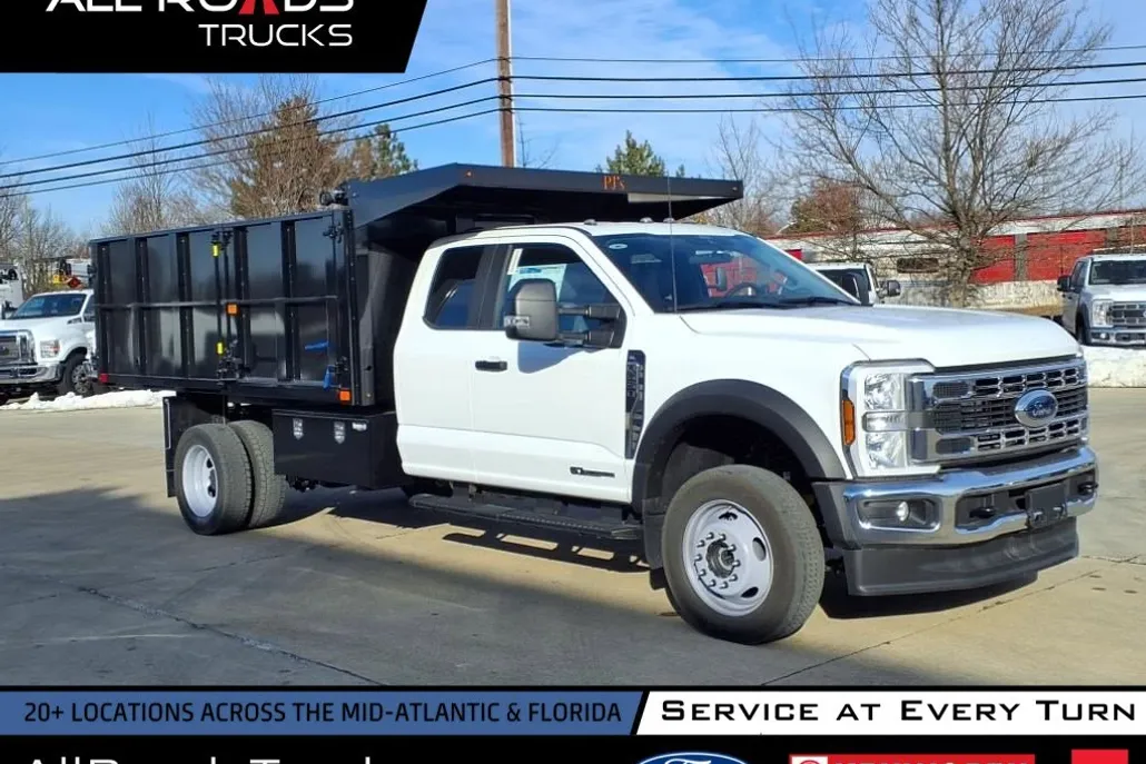 2024 Ford F-550 photo 1