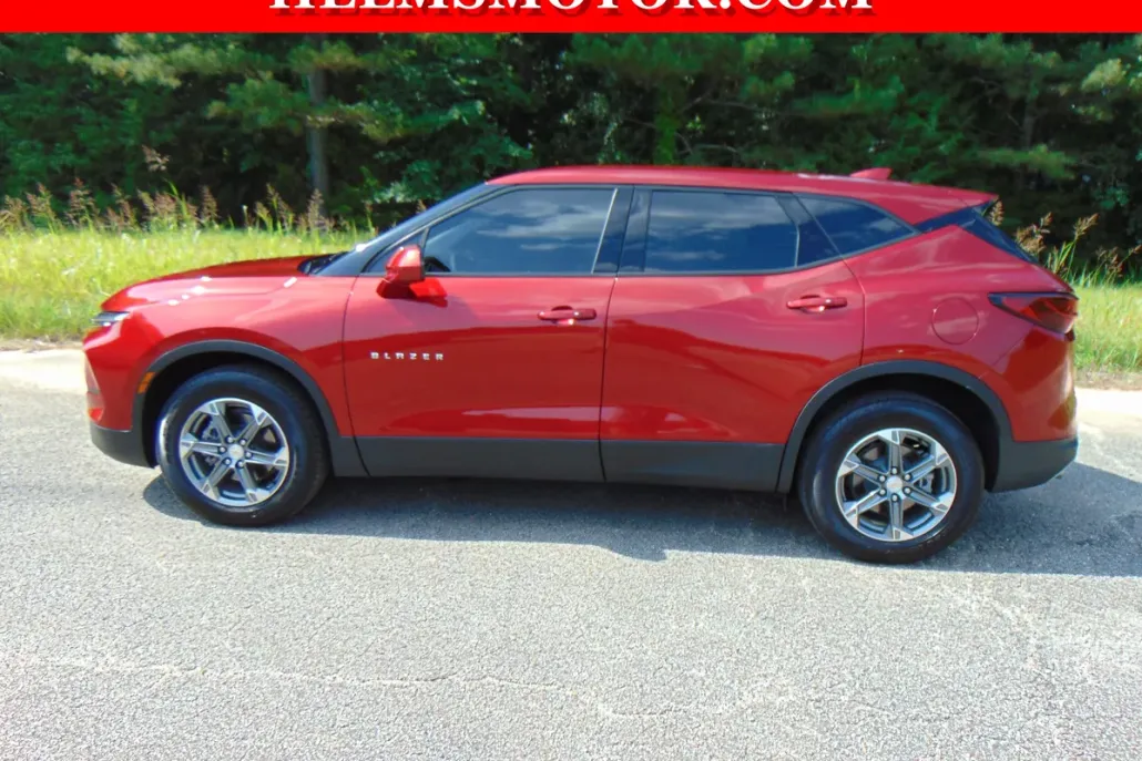 2024 Chevrolet Blazer 2LT photo 1