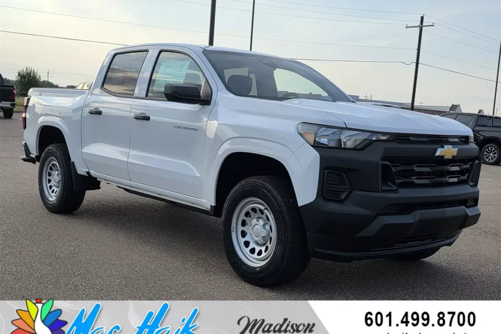 2026 Chevrolet Colorado Work Truck photo 1