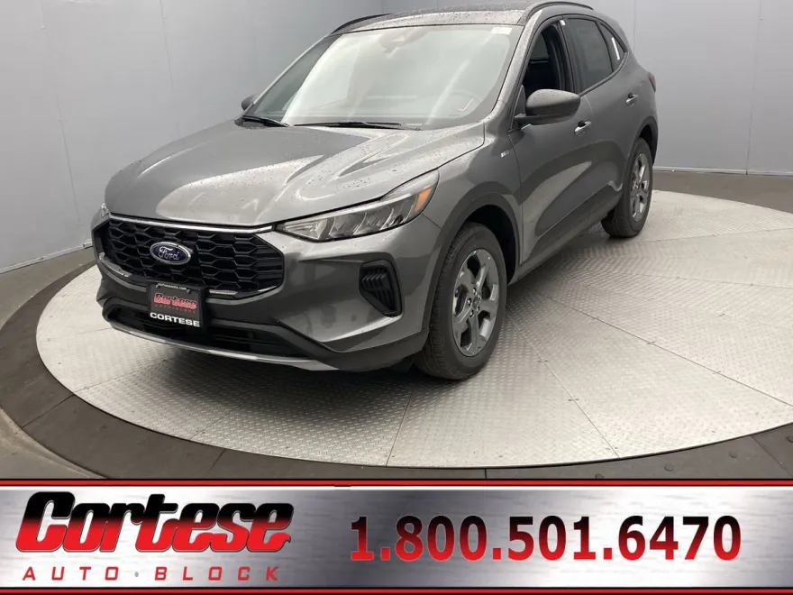 2025 Ford Escape ST-Line photo 1