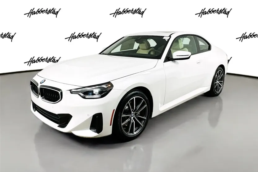 2025 Bmw 230i xDrive photo 1