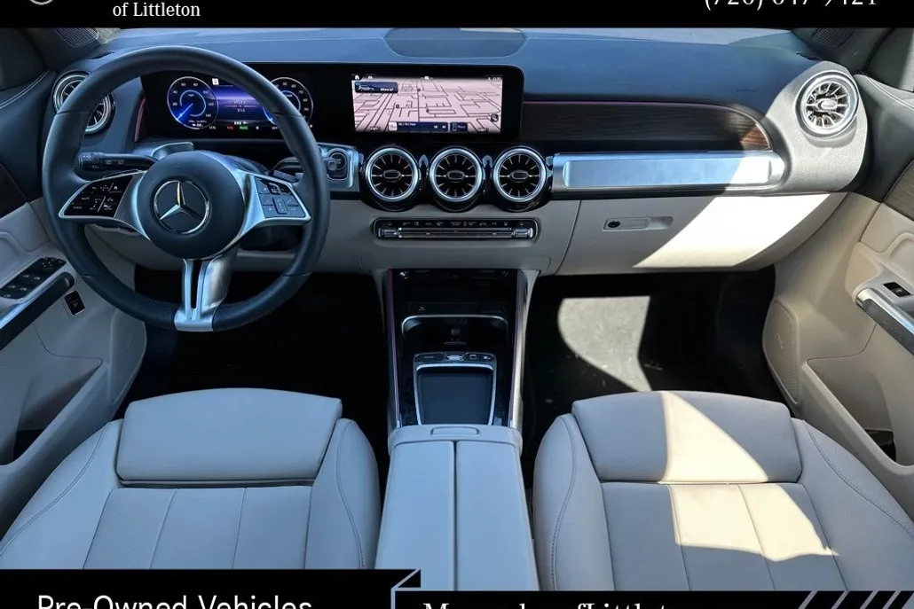 2025 Mercedes Benz EQB photo 1