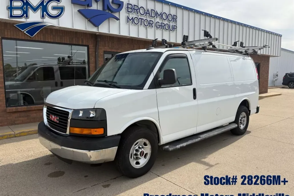 2019 Gmc Savana 2500 Cargo photo 1