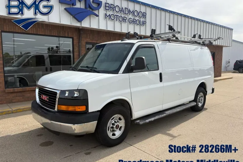 2019 Gmc Savana 2500 Cargo photo 1