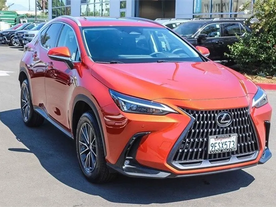 2023 Lexus NX 250 Premium photo 1