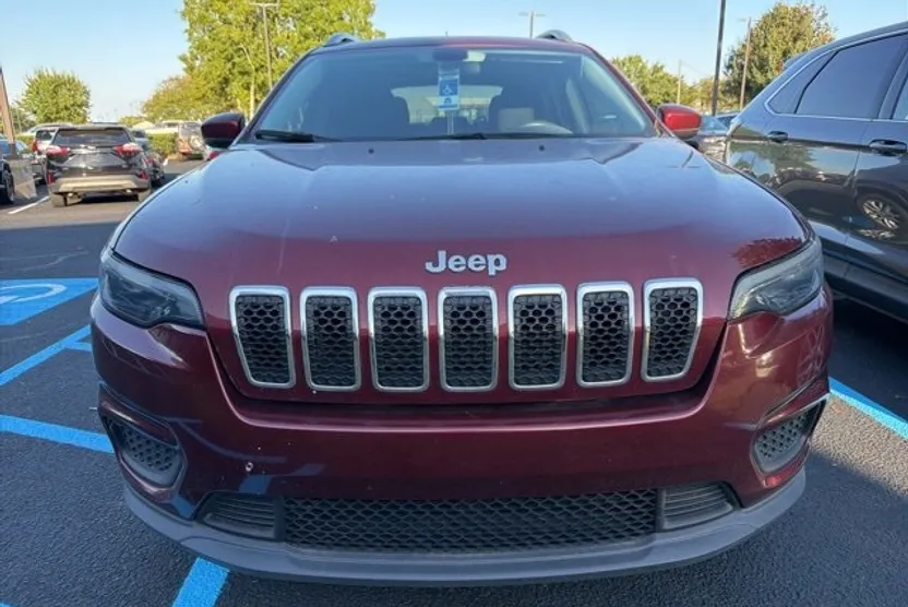 2020 Jeep Cherokee Latitude photo 1