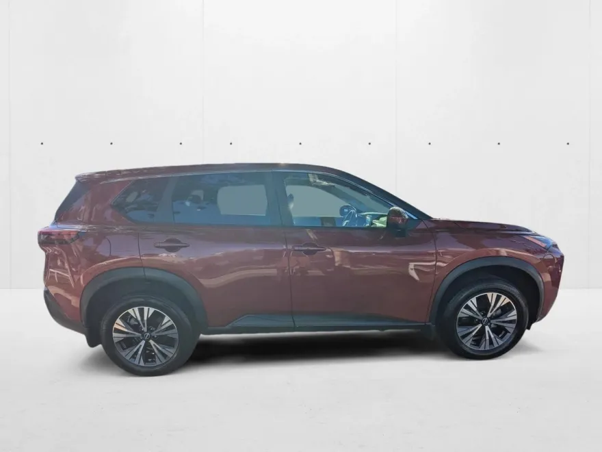 2023 Nissan Rogue SV photo 1