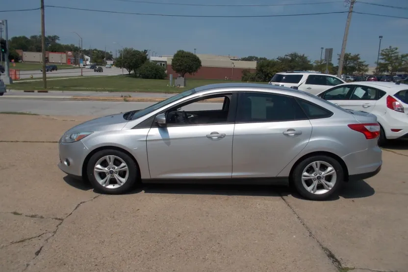 2014 Ford Focus SE photo 1