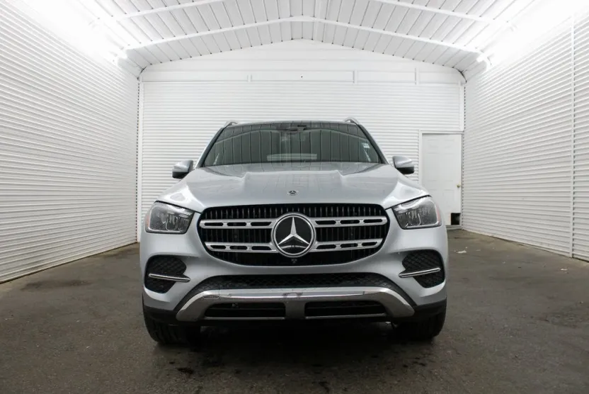 2024 Mercedes Benz GLE 350 4MATIC photo 1