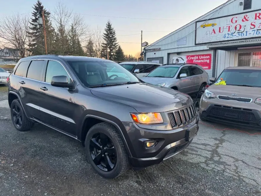 2014 Jeep Grand Cherokee Laredo photo 1