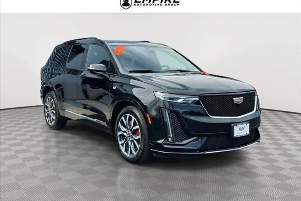 2024 Cadillac XT6 Sport photo 1