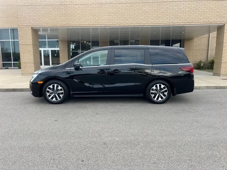 2026 Honda Odyssey EX-L photo 1