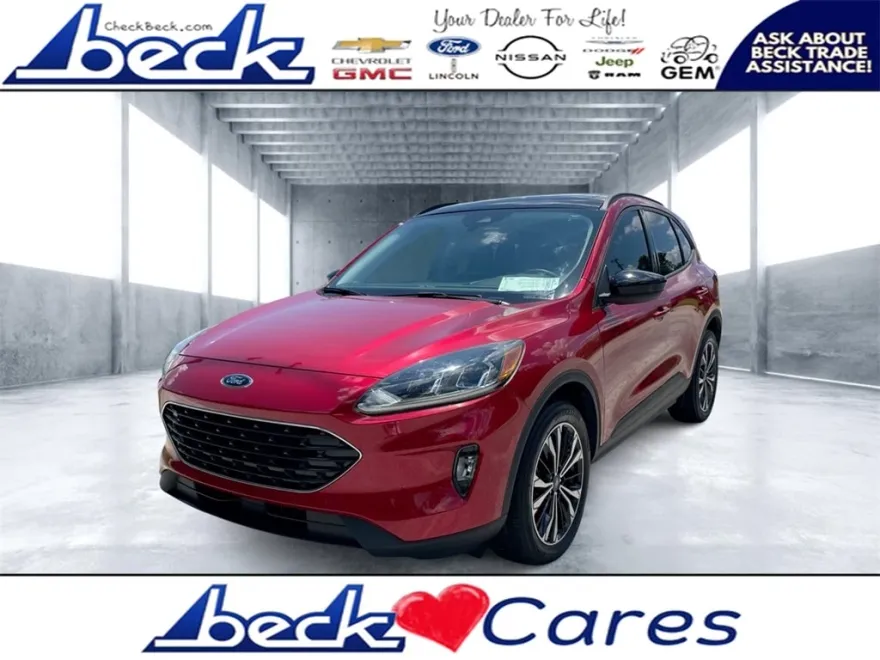 2022 Ford Escape SEL photo 1