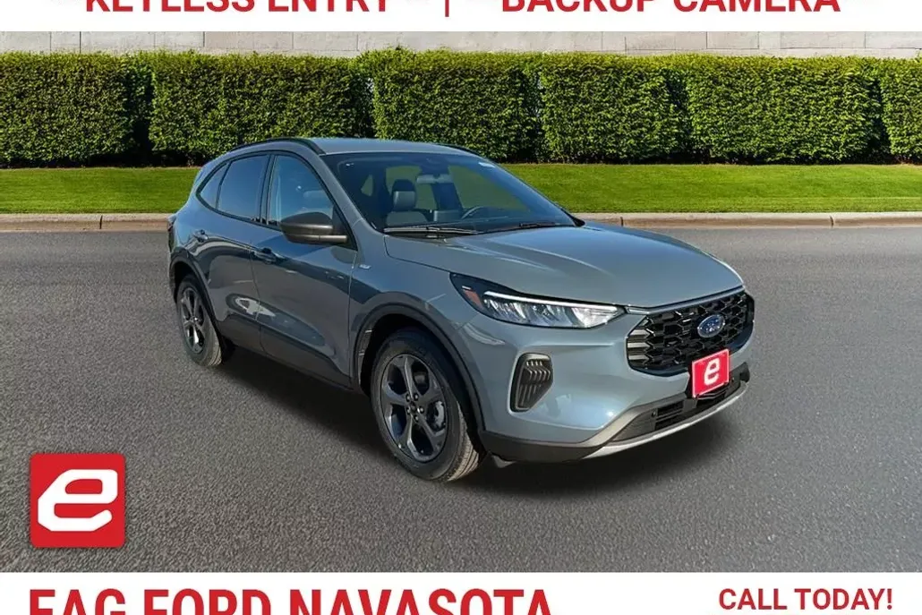 2025 Ford Escape Hybrid ST-Line photo 1