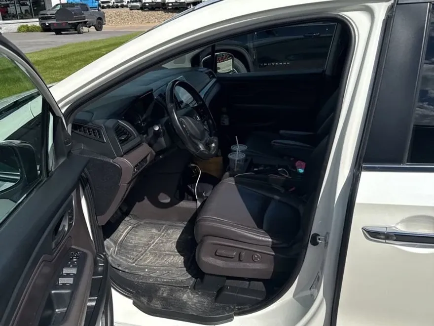 2019 Honda Odyssey EX-L photo 1