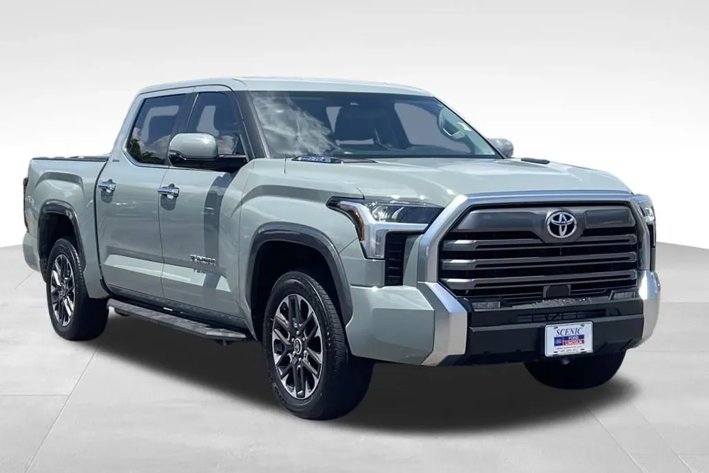 2024 Toyota Tundra Limited photo 1